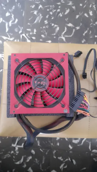 Fuente de alimentación MPVU 750W