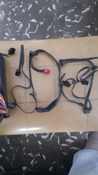 Fuente de alimentación MPVU 750W