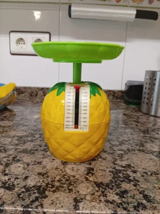 Regalo Báscula de cocina piña