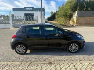 Peugeot 208 2019