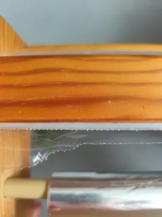 Dispensador de papel aluminio madera