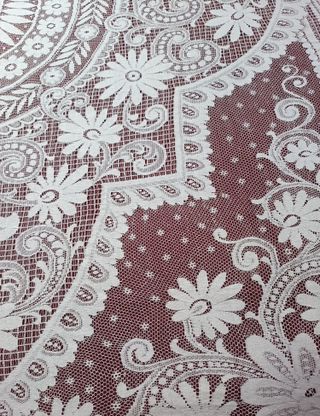 Colcha antigua calada blanca Francesa