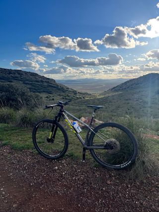 Bicicleta Montaña BH ULTIMATE