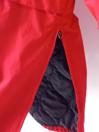 Chaqueta Cortavientos Roja Pull&Bear Canguro