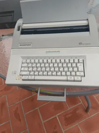 Olivetti Lettera 12 Máquina de Escribir
