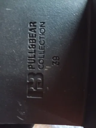 Botas negras con suela gruesa collecccion