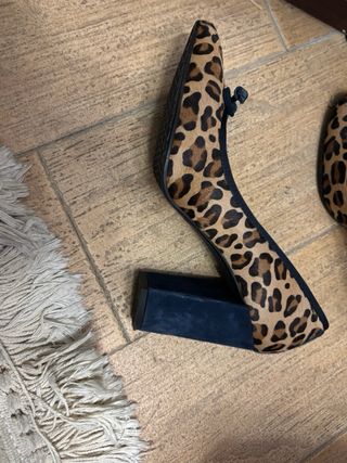 Zapatos LODI piel estampado leopardo