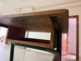 Pupitre escolar madera y metal para restaurar