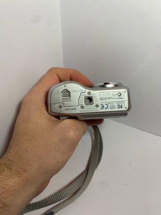 Cámara Digital Nikon Coolpix 3100