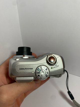 Cámara Digital Nikon Coolpix 3100