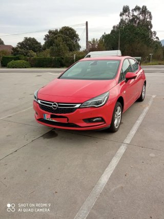 Coche Opel Astra 2018