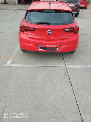 Coche Opel Astra 2018