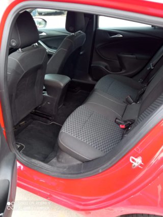 Coche Opel Astra 2018