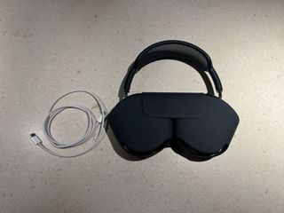 Airpods Max usb-c como nuevos, smart case y funda