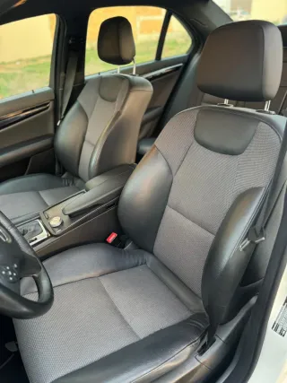 Mercedes-Benz Clase C 2011