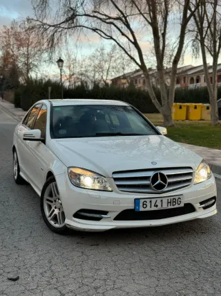 Mercedes-Benz Clase C 2011