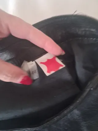 Falda de piel negra Talla 42