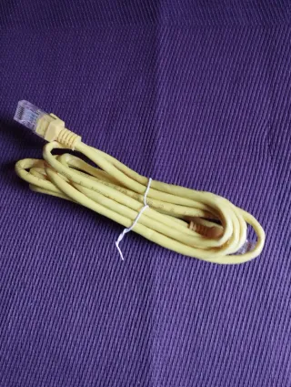 PACK 4 CABLES ETHERNET COLORES SIN USAR