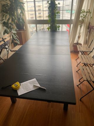 Mesa extensible de madera negra
