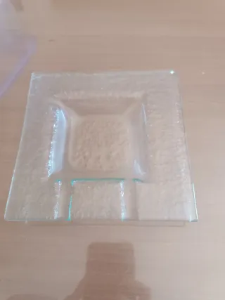 Posacenere quadrato in vetro