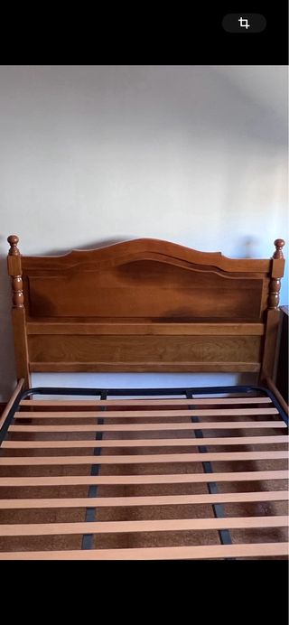 Estructura de cama de madera sin somier
