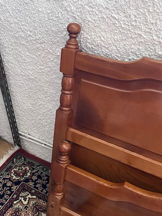 Estructura de cama de madera sin somier