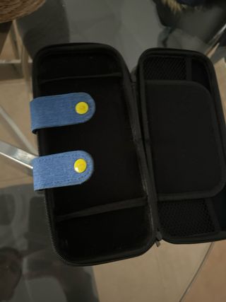 Nintendo Switch Azul y Amarillo