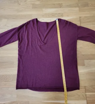 Jersey granate con bufanda