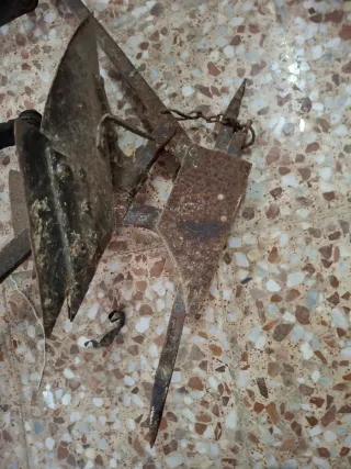 Arado antiguo de labranza