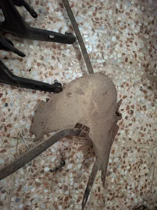 Arado antiguo de labranza