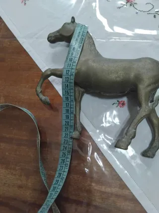 Statua cavallo in ottone