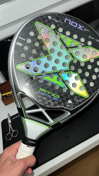 Pala NOX AT10 Genius 18K Agustín Tapia