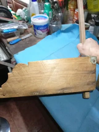 Antiguo recogedor de madera