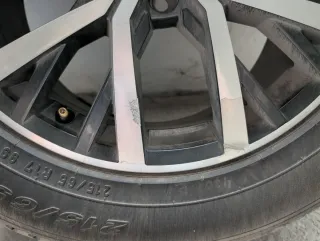 Llanta con neumático VW Tiguan