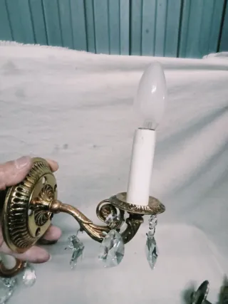 Apliques de bronce con cristales