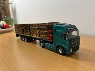 Camión Volvo FH12 Globetrotter XL Joal