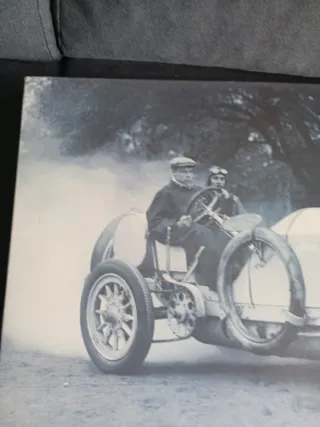 Cuadro Vintage Coche Carreras Blanco y Negro