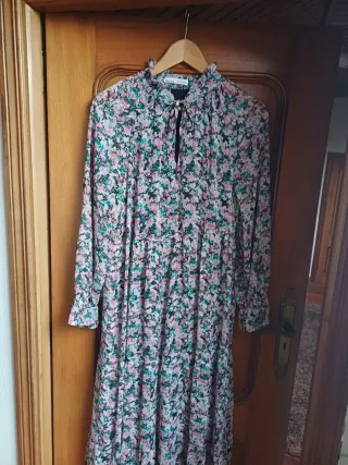 Vestido floral Pull&Bear