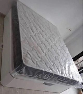 Canapés y colchónes nuevos