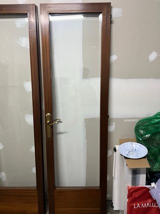 Puertas de madera con cristal