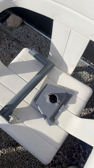 Antena Starlink Gris y Blanca