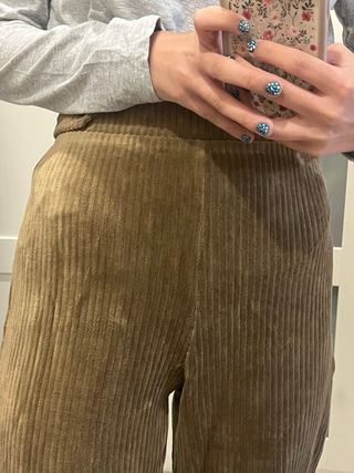 Pantalón pana niña campana caqui