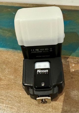 Flash Nissin i40 para Fuji