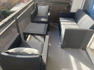 Conjunto Muebles Exterior: Sofá, 2 Sillones y Mesa