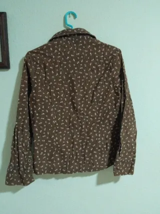 Camisa estampada marrón