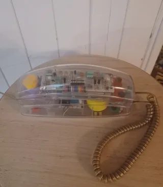 Teléfono Transparente Vintage Phone Works