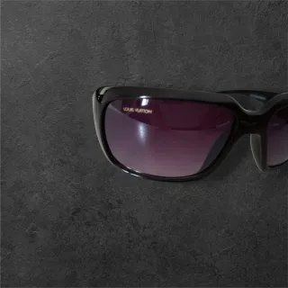 Occhiali da sole Louis Vuitton neri donna