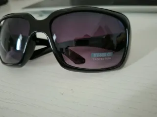 Occhiali da sole Louis Vuitton neri donna