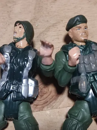 3 Figuras Soldados Articulados 16cm