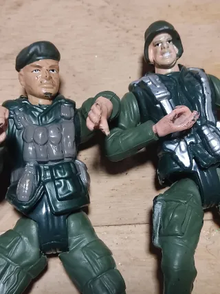 3 Figuras Soldados Articulados 16cm